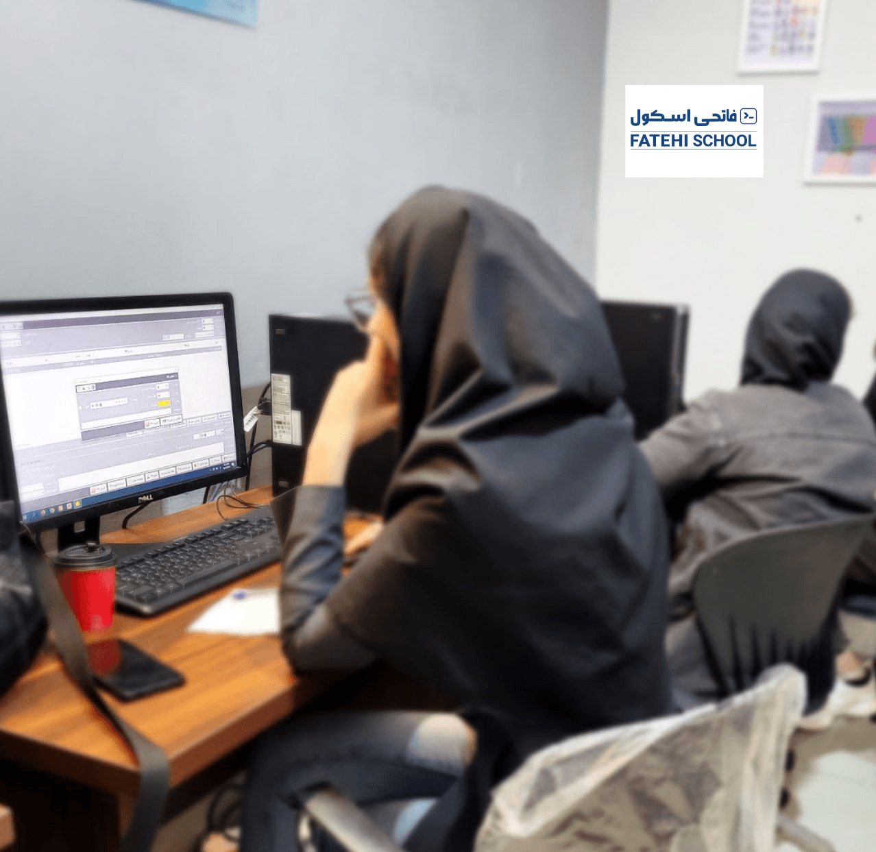 کارگاه فضای مجهز به کامپیوتر کار تیمی